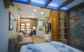 Traditional Piran Studio